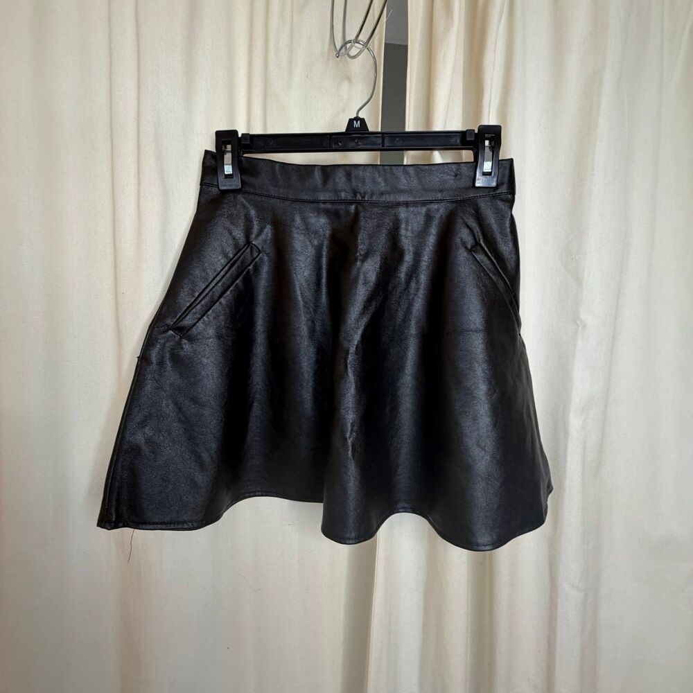 One clothing black faux leather mini skater rave festival skirt size medium